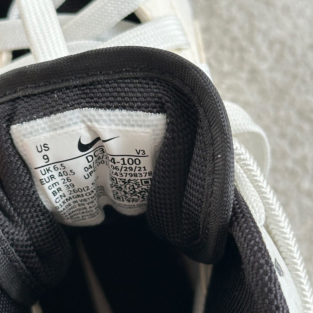 Women’s White and Black High-Top Sneakers - Picture 7 of 7